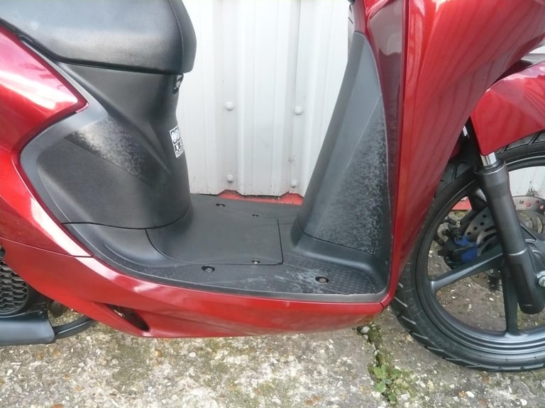 Honda Vision 110 2021 Learner Legal Moped Scooter NSC 125 sh Speed Bike gts R S 
