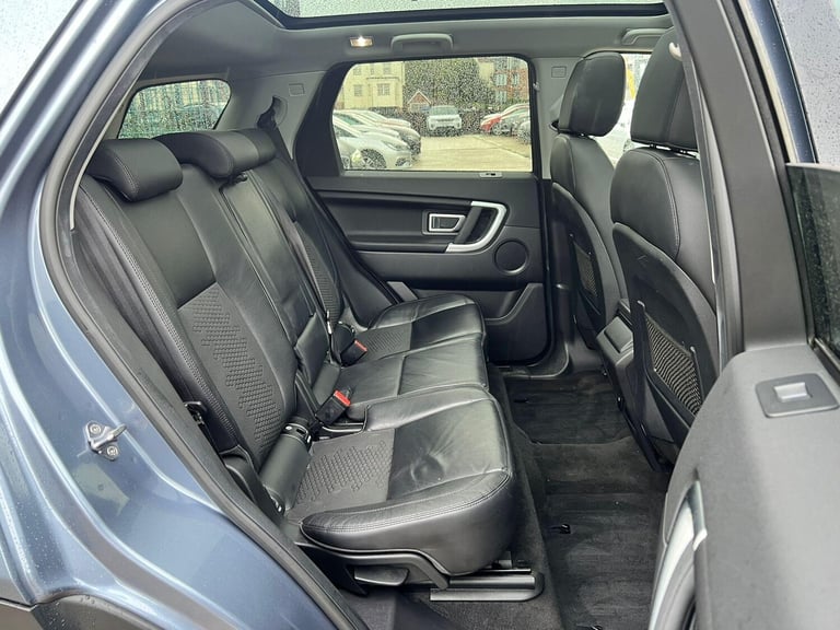 2017 Land Rover Discovery Sport 2.0 TD4 SE Tech Auto 4WD Euro 6 (s/s) 5dr ESTATE Diesel Automatic