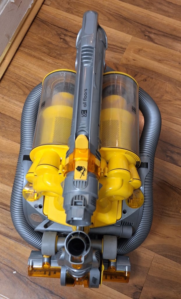 image for Excellent condition Dyson DC11 Telescope Floors Cylinder Vacuum cleaner+ Attachm