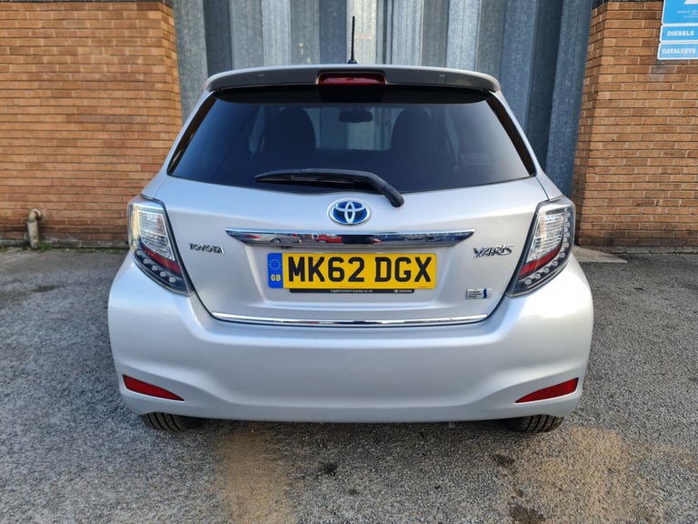 2012 Toyota Yaris 1.5 VVT-i Hybrid T Spirit 5dr CVT HATCHBACK Petrol/Electric Hybrid Automatic