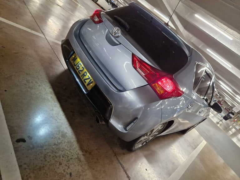 BARGAIN, Toyota, AURIS, Hatchback, 2013, Manual, 1598 (cc), 5 doors