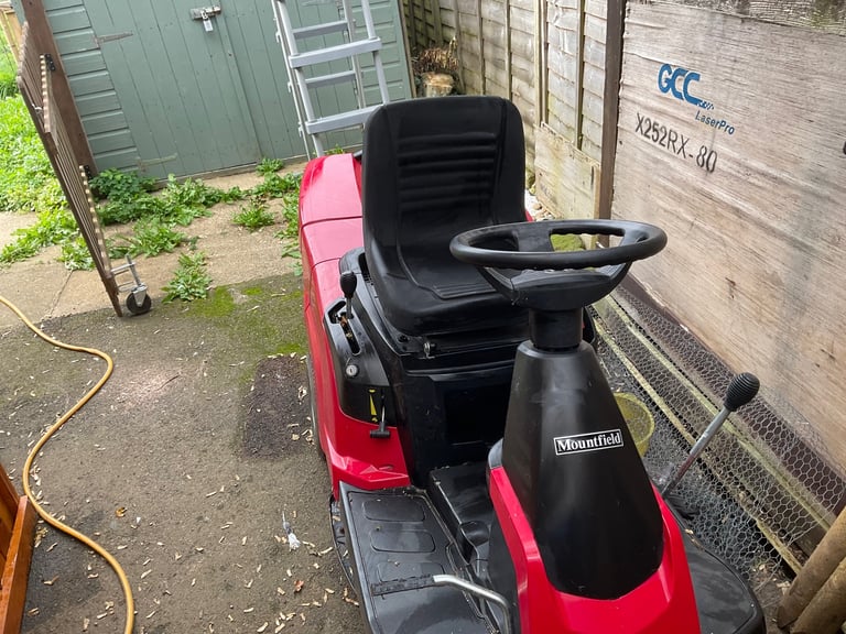 Mountfield 827M