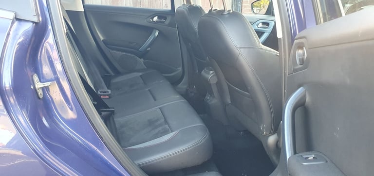 2014 Peugeot 2008 crossway 1.2 petrol ULEZ FREE
