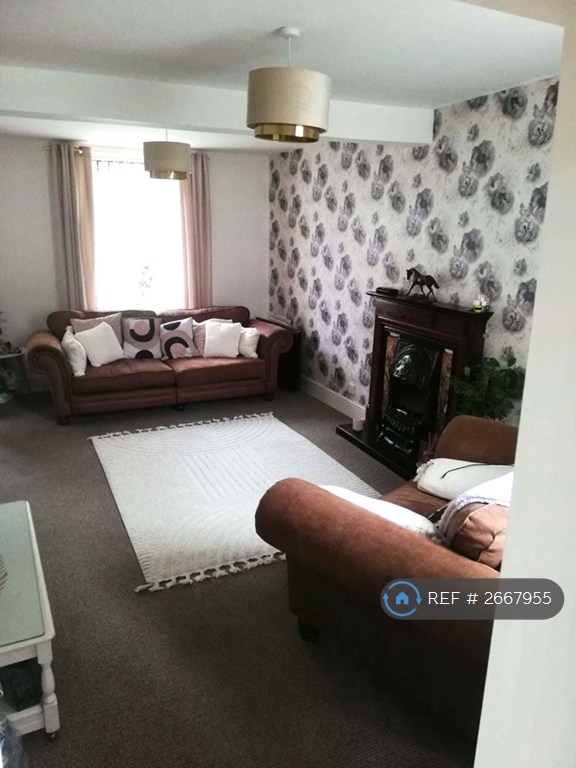 3 bedroom house in Primrose Street, Rhondda, CF40 (3 bed) (#2667955)