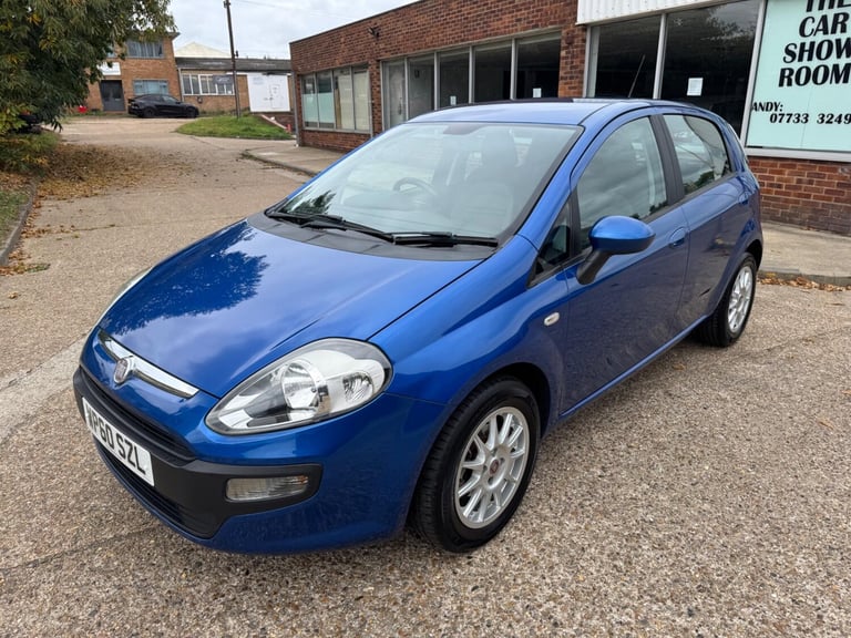 2010 Fiat Punto Evo 1.4 Dynamic Euro 5 (s/s) 5dr HATCHBACK Petrol Manual