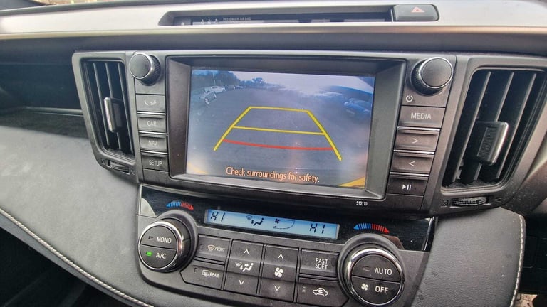 2017 Toyota RAV4 2.0 D-4D Icon 5dr 2WD ESTATE DIESEL Manual