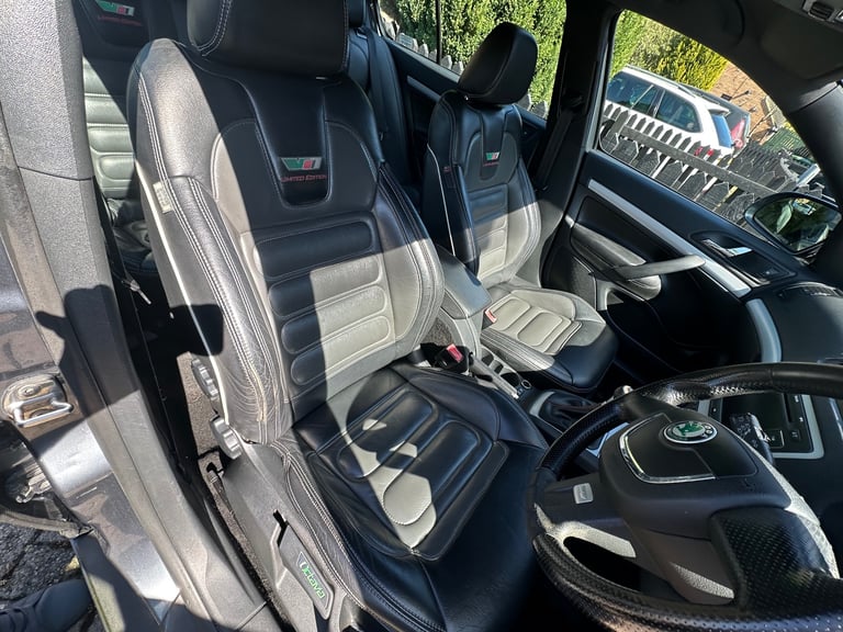 Skoda, OCTAVIA, Hatchback, 2009, Manual, 1984 (cc), 5 doors