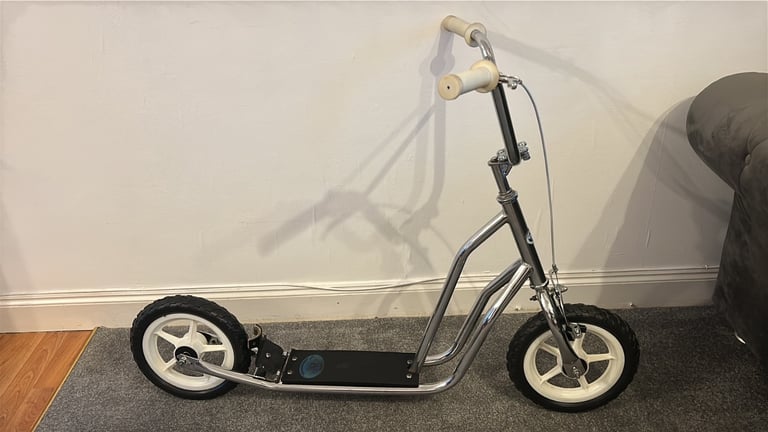1980s Chrome bmx scooter in excellent condition
