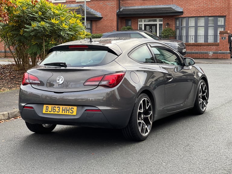 Vauxhall, ASTRA GTC, Hatchback, 2014, Manual, 1686 (cc), 3 doors