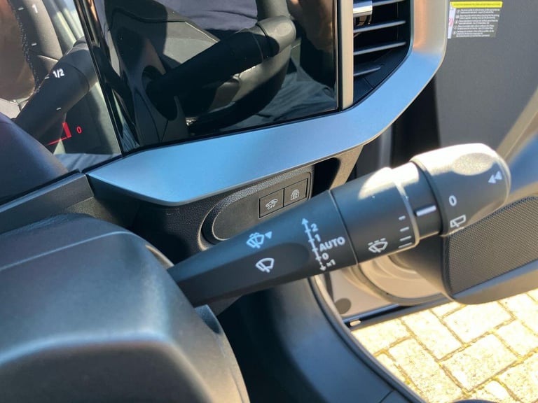 2025 Vauxhall Mokka ULTIMATE HATCHBACK Petrol Automatic