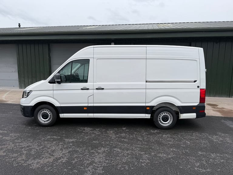 VOLKSWAGEN CRAFTER TRENDLINE 2.0TDI 140 MWB HIGH ROOF EURO 6 ***NO VAT***