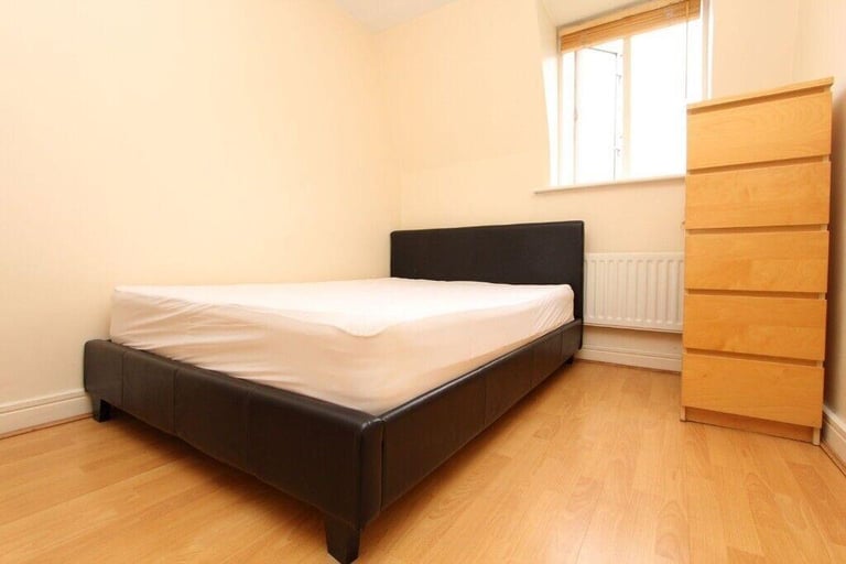 Double rooms in STEPNEY GREEN 0 deposit scheme available