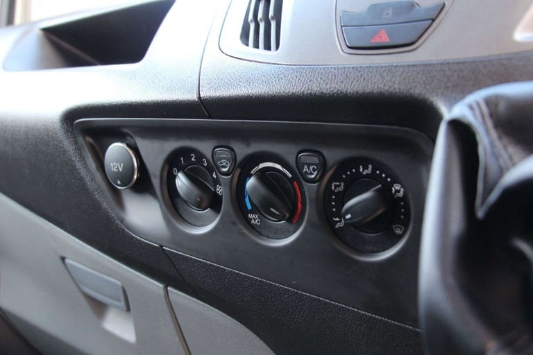2016 Ford Transit Custom 2.0 290 HR P/V 104 BHP - NO VAT - A/C - CLEAN EXAMPLE - HEATED SIDE MIRR...