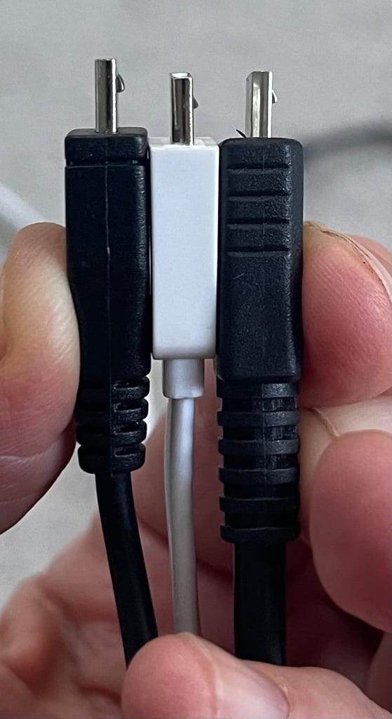 3 micro USB cables suitable for android phones, powerbanks and more