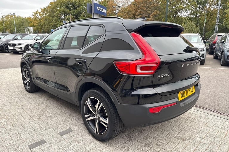 2021 Volvo XC40 1.5 T3 R-Design SUV 5dr Petrol Auto Euro 6 (s/s) (163 ps) ESTATE Petrol Automatic