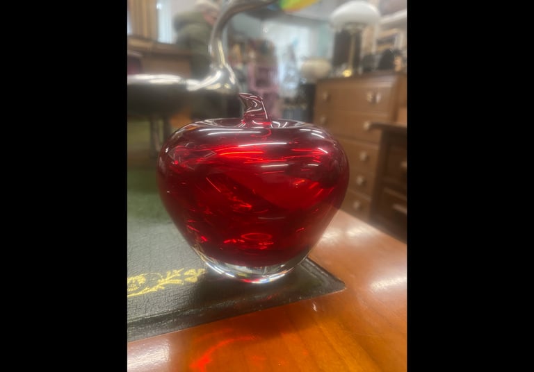 Beautiful hand blown glass candy apple 