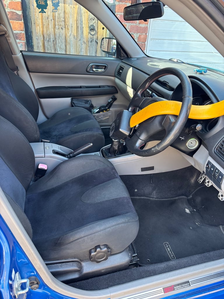 Subaru Forester sti 2004 