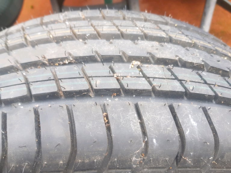 205 55 16 dunlop sport as new