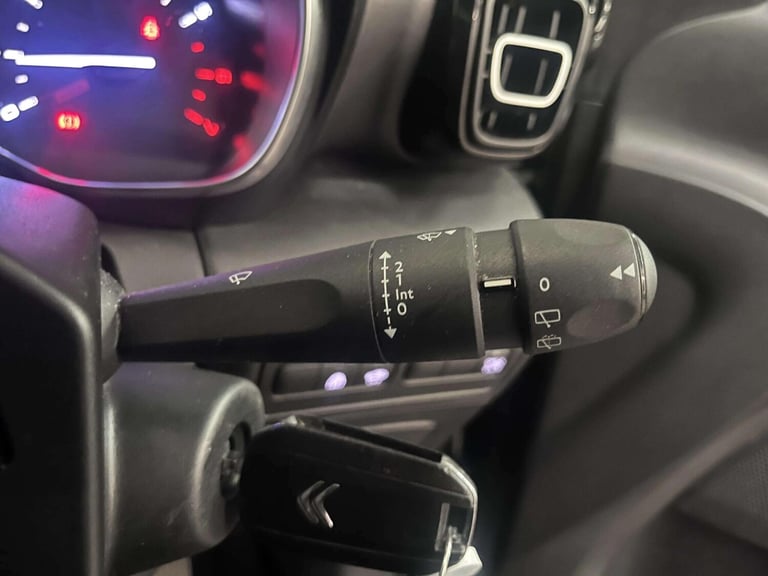 2018 Citroen C3 Aircross 1.2 PureTech Feel Euro 6 (s/s) 5dr MPV Petrol Manual