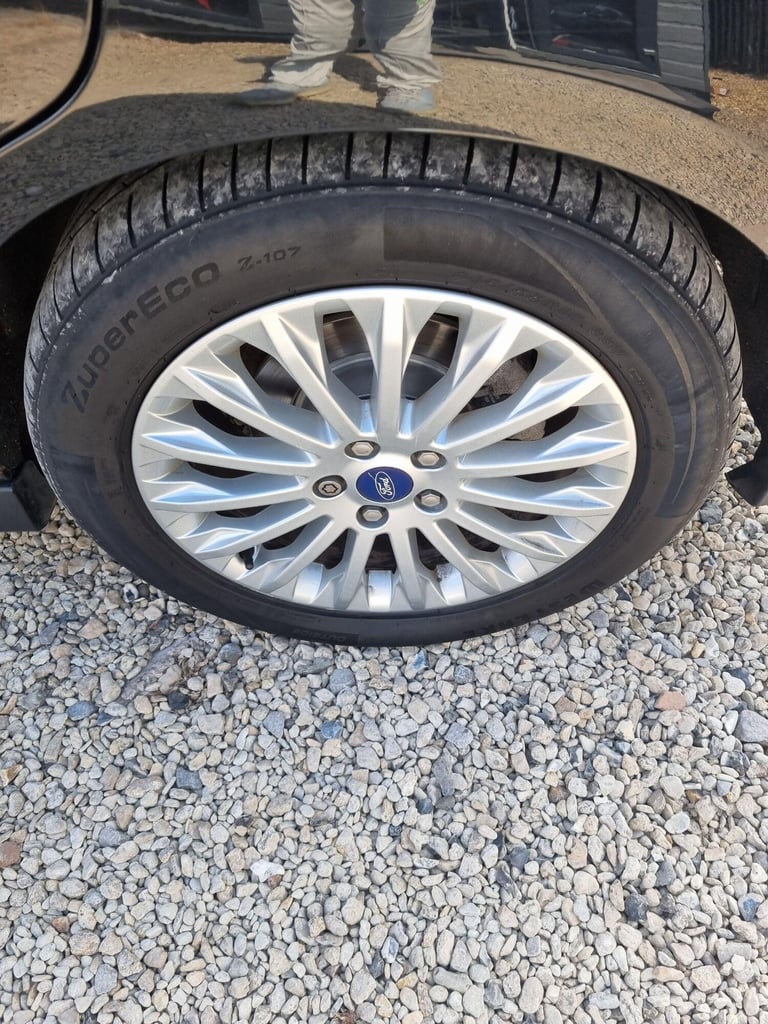 2011 Ford C-Max 1.6 Titanium Euro 5 5dr MPV Petrol Manual