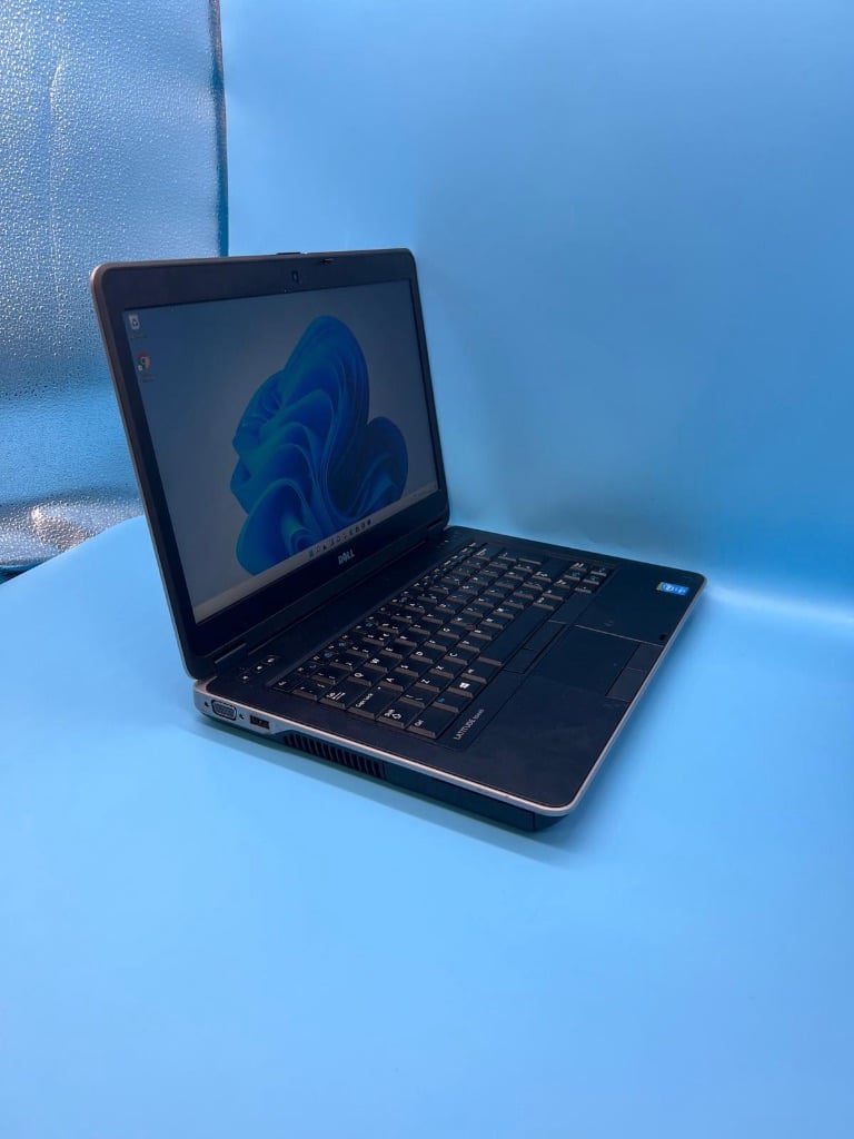 SALE! Business Gaming Dell Laptop Intel i5 Quad 8gb Ram fast SSD Lowest