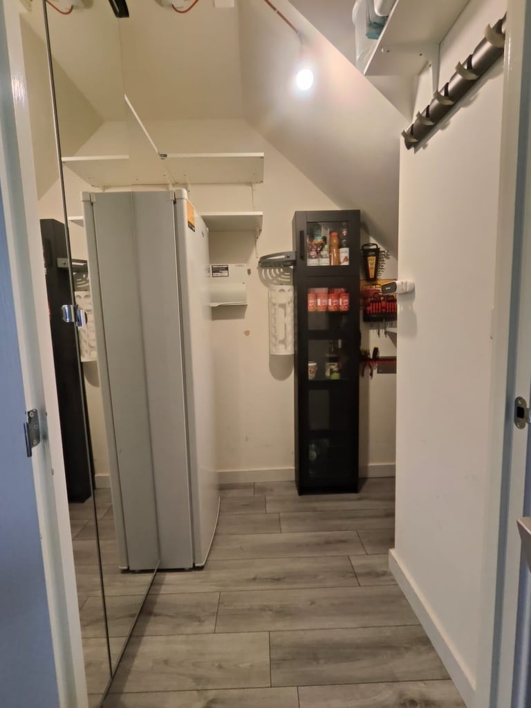Semi detached 3 bedroom house with large garden in Sheffield-S5