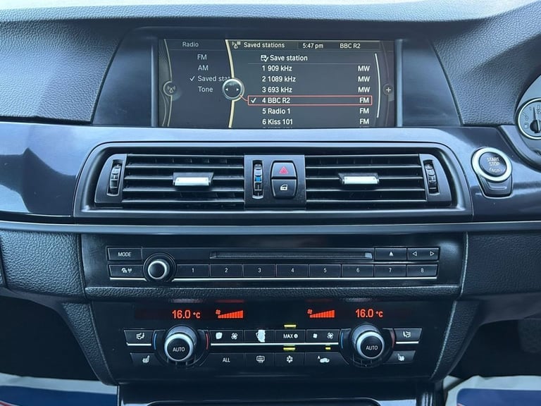 2011 60 BMW 5 SERIES 3.0 523I SE TOURING 5DR PETROL STEPTRONIC EURO 5 (204 PS)