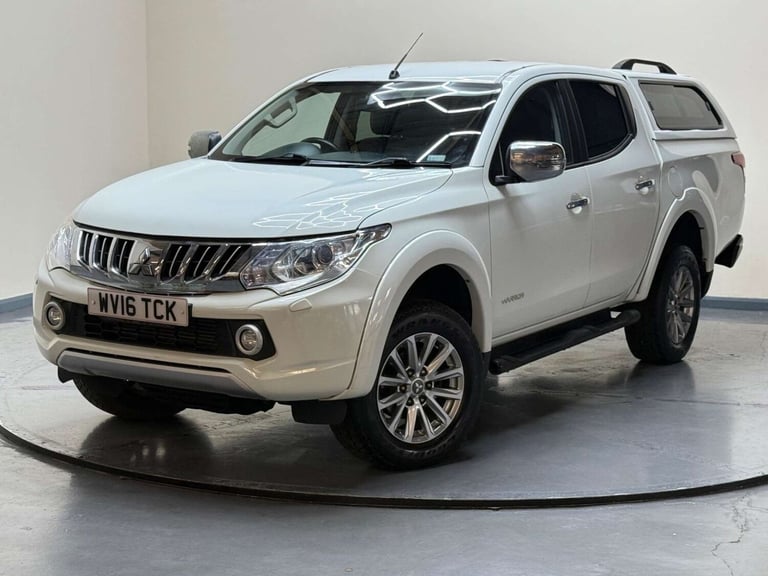2016 Mitsubishi L200 2.4 DI-D DC Warrior 4WD Euro 5 4dr Pickup Diesel Manual