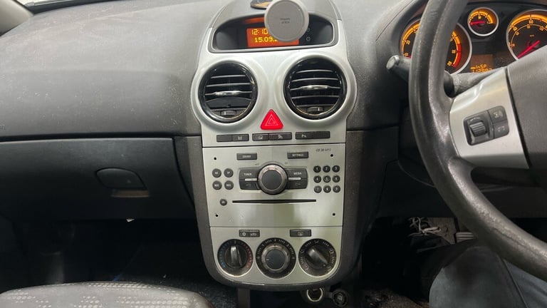 2014 Vauxhall Corsa 1.4 Design 5dr [AC] HATCHBACK Petrol Manual