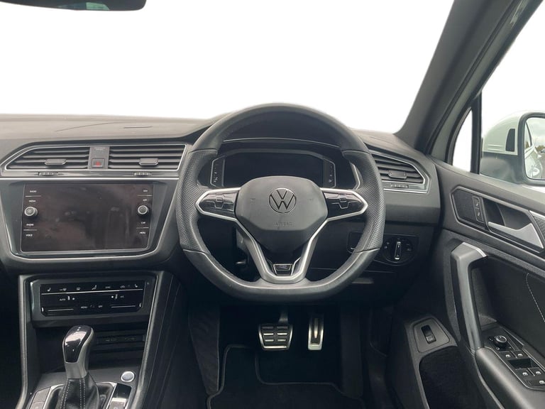 2021 Volkswagen Tiguan 2.0 TDI 4Motion R-Line 5dr DSG ESTATE DIESEL Automatic