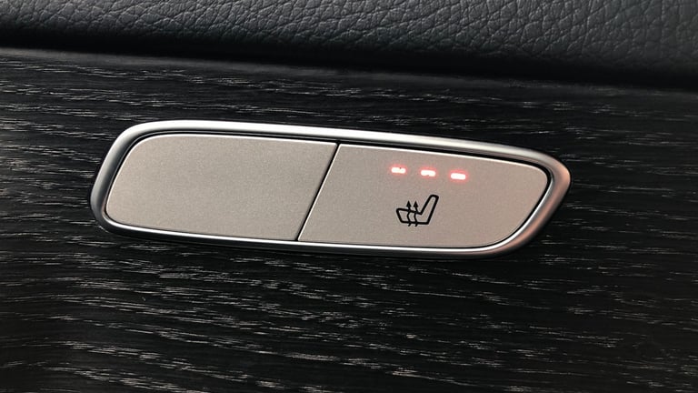 2020 Mercedes-Benz GLC GLC 220 D 4MATIC AMG LINE Estate Diesel Automatic