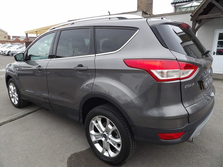2014 Ford Kuga 2.0 TDCi Titanium 5dr 2WD HATCHBACK DIESEL Manual