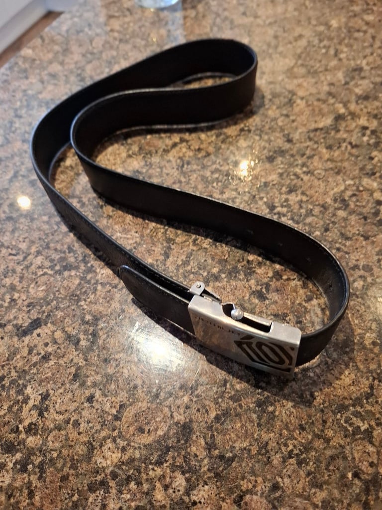 2 x MEN'S LEATHER BELTS