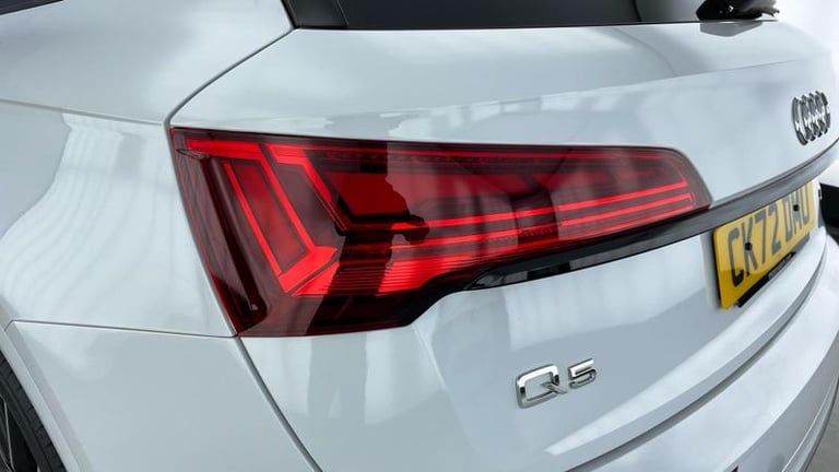 2022 Audi Q5 Edition 1 45 TFSI quattro 265 PS S tronic Automatic Hatchback Petrol Automatic