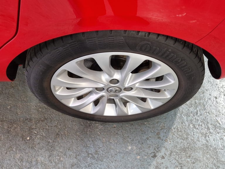 2016 Vauxhall Corsa 1.4T [100] ecoFLEX SE 5dr HATCHBACK Petrol Manual