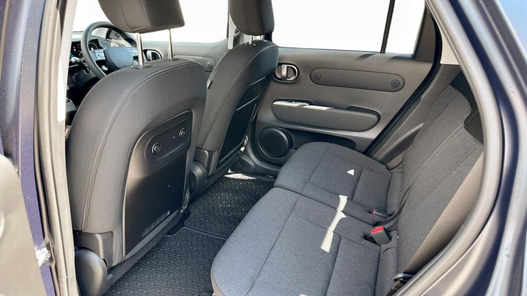 2025 Hyundai INSTER Long Range 49kWh 02 SUV 5dr Electric Auto (115 ps) HATCHBACK Electric Automatic