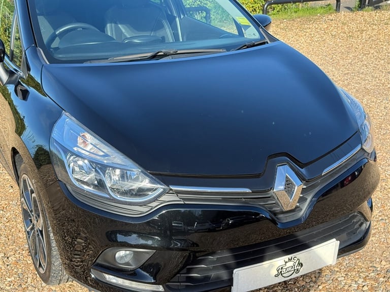 2019 Renault Clio 0.9 TCe Iconic Hatchback 5dr Petrol Manual Euro 6 (s/s) (75 ps) Hatchback Petro...