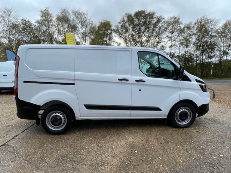 2018 Ford Transit Custom 2.0 TDCi 105ps Low Roof Van PANEL VAN DIESEL Manual