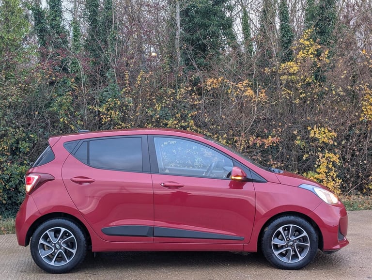 2017 Hyundai i10 1.2 Premium 5dr HATCHBACK PETROL Manual