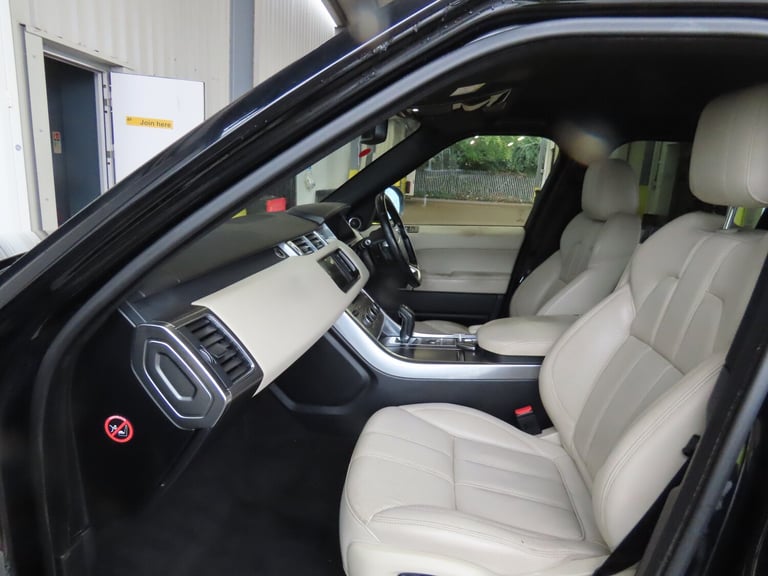 2015 Land Rover Range Rover Sport 3.0 SD V6 HSE Dynamic SUV 5dr Diesel Auto 4WD
