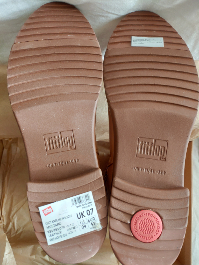 Ladies FitFlop size 7(UK) 41(EU) 09(US) mustard "Knot" leather knee-high boots BNIB £50 ovno