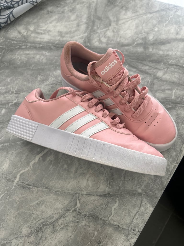 Adidas trainers size 6 