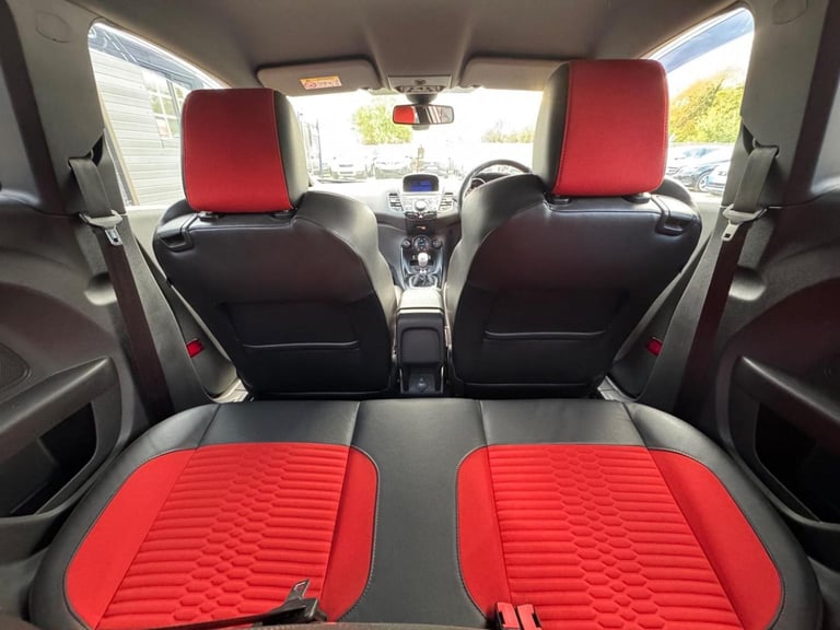 FORD FIESTA 1.6T EcoBoost ST-3 Euro 5 (s/s) 3dr 2014