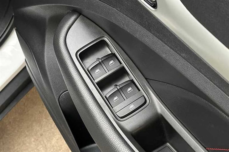 2019 MG MG ZS 1.5 VTi-TECH Limited Edition SUV 5dr Petrol Manual Euro 6 (s/s) (106 ps) SUV Petrol...