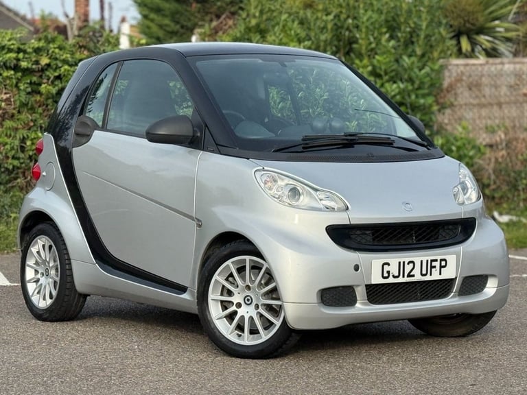 image for 2012 smart fortwo 1.0 MHD Passion Coupe 2dr Petrol SoftTouch Euro 5 (s/s) (71 bhp) Coupe Petrol A...
