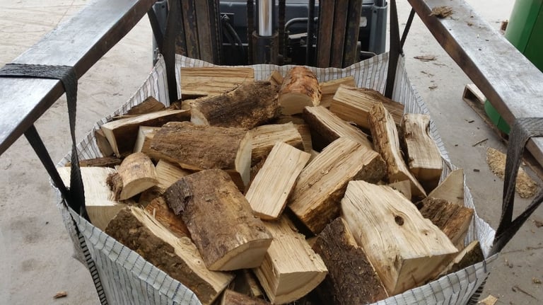 Top quality hardwood logs dried firewood dry ready to burn