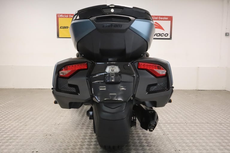 2025 Can-Am Spyder RT Limited Trike Mineral Blue Satin - IN STOCK NOW 