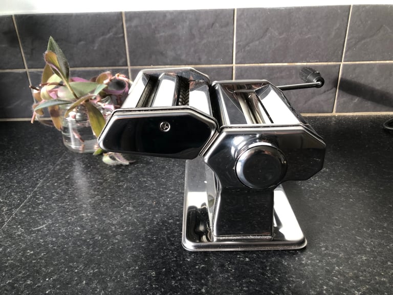 Tiastar Italian Pasta Maker