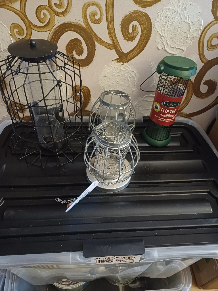 Birds food pot X 4 