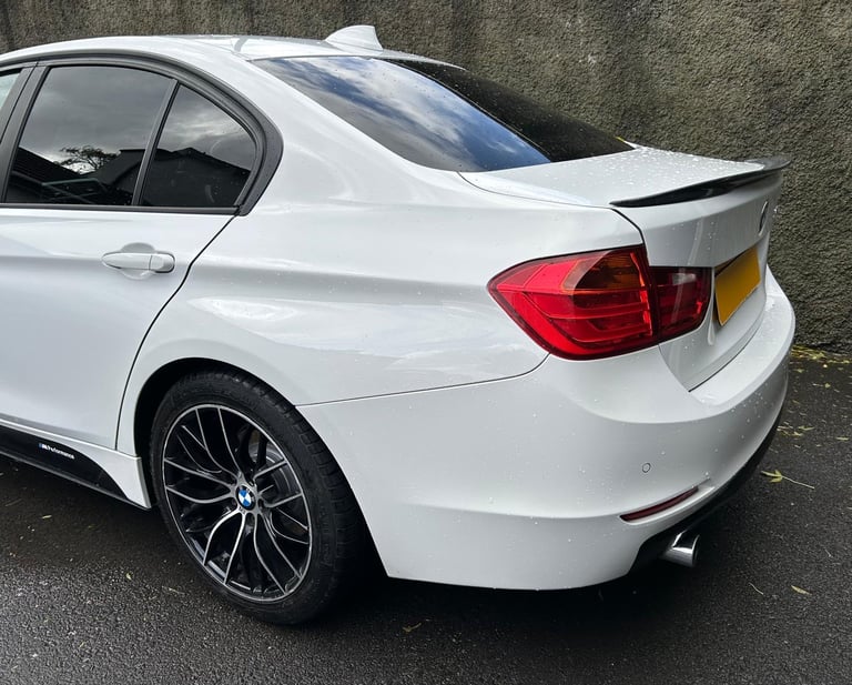 BMW, 3 SERIES, Saloon, 2012, Manual, 1995 (cc), 4 doors
